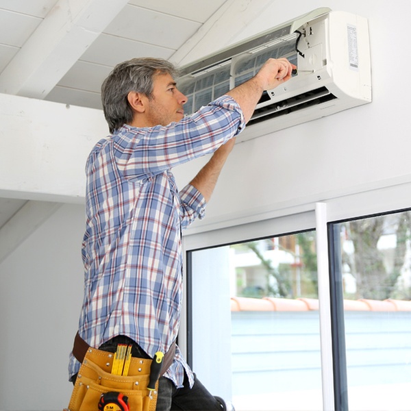 Urla Klima Tamircisi